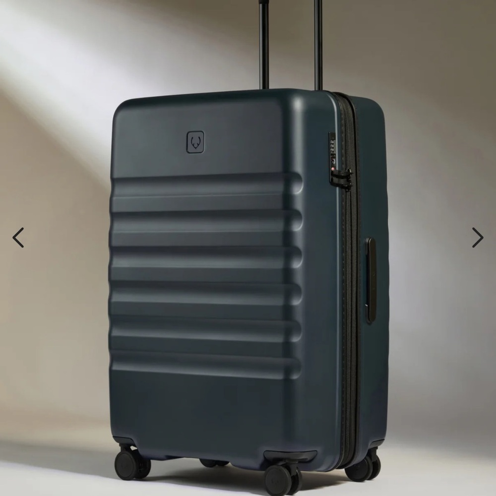 Antler Large Luggage in Indigo Blue Icon Stripe